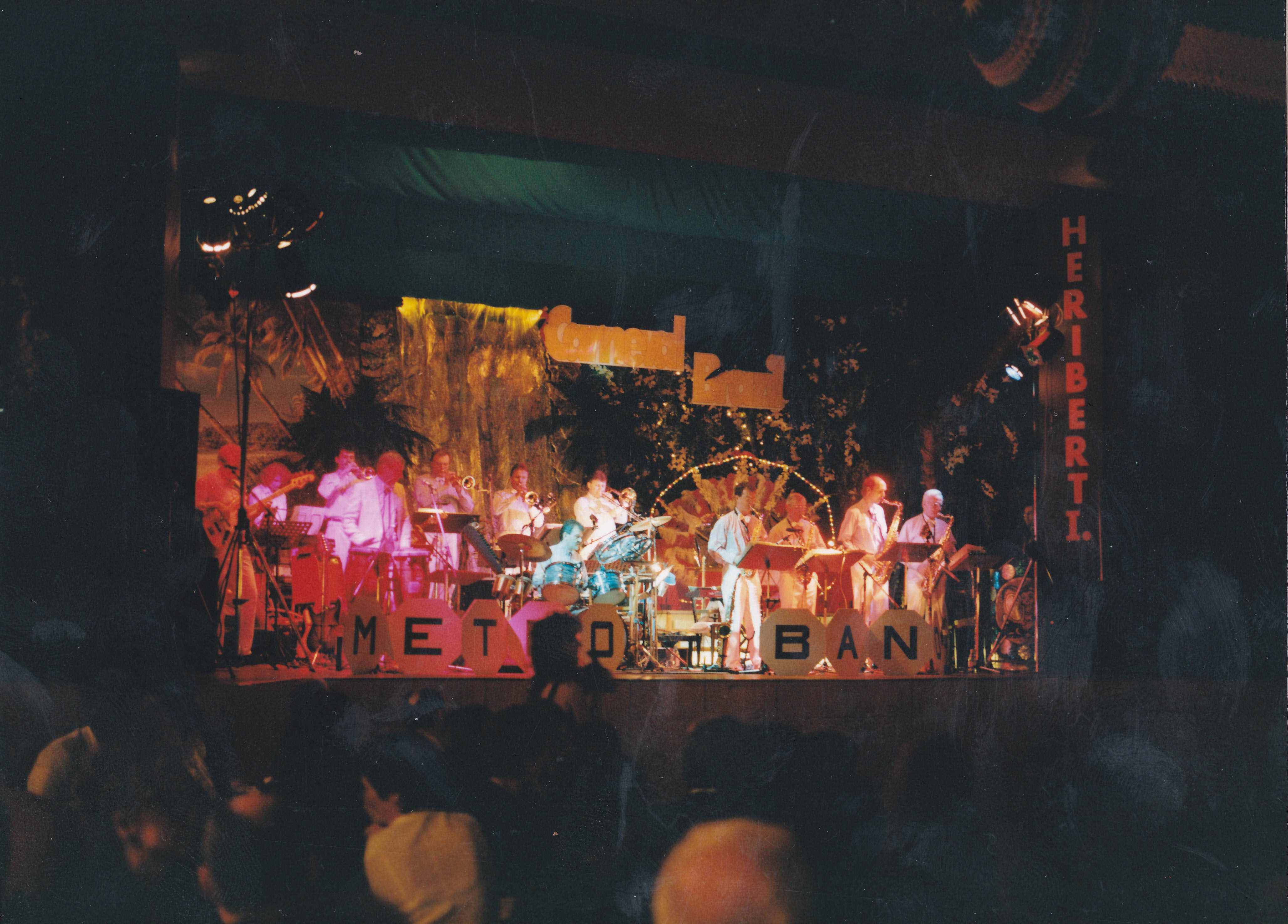 1995